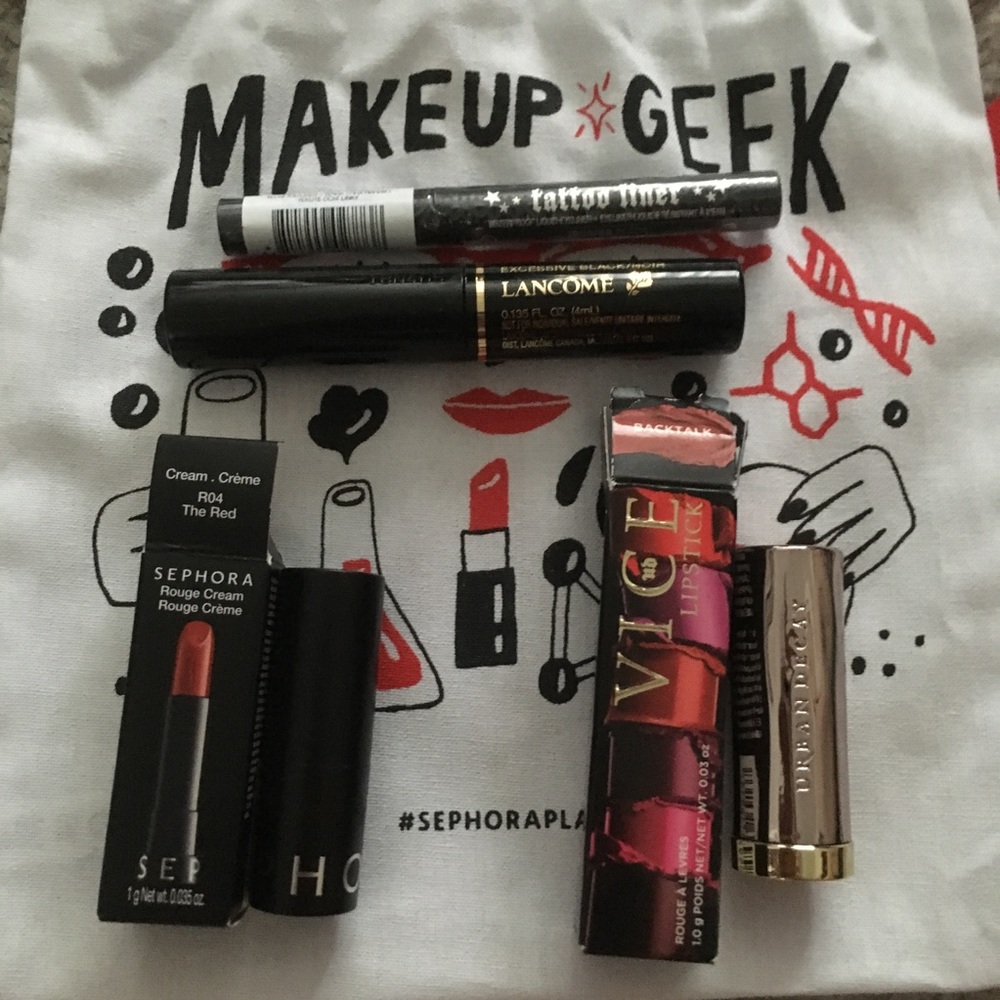 Lip and eye makeup goodie bag